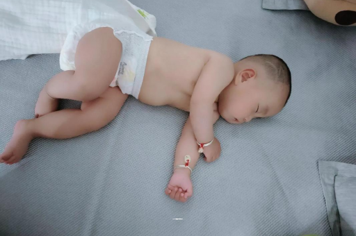 深圳没满月的宝宝